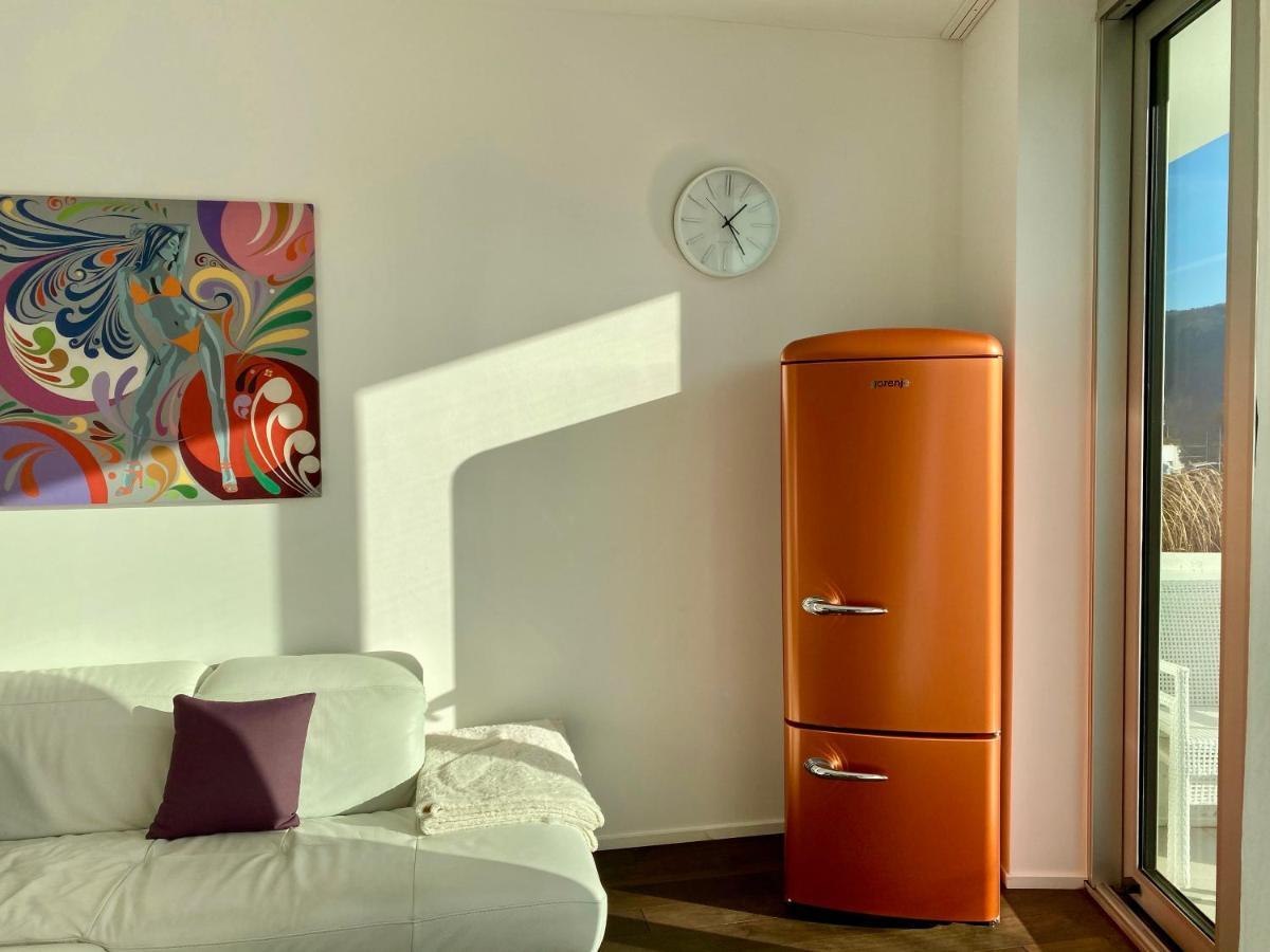 Weingut-Aparthotel Olinger Меринг Экстерьер фото