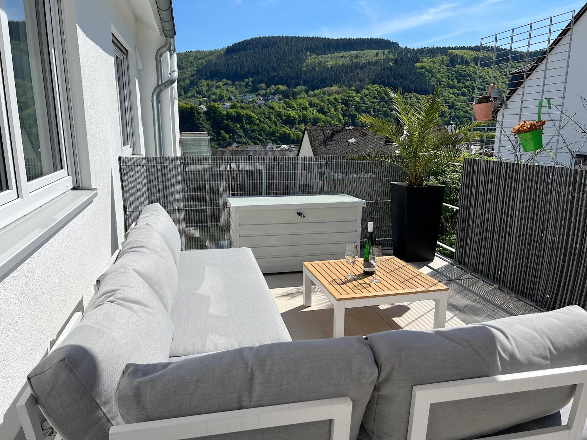 Weingut-Aparthotel Olinger Меринг Номер фото